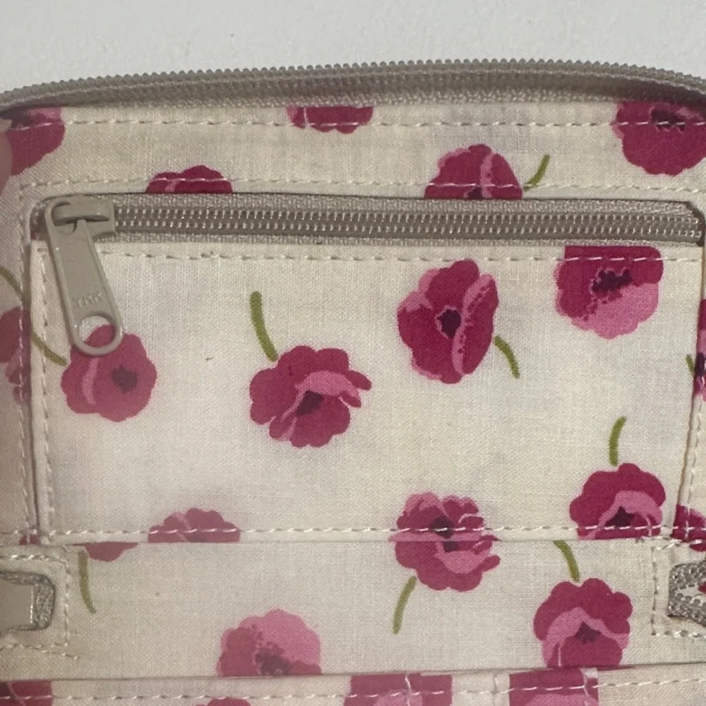 Vera Bradley Floral Cell Phone Wristlet